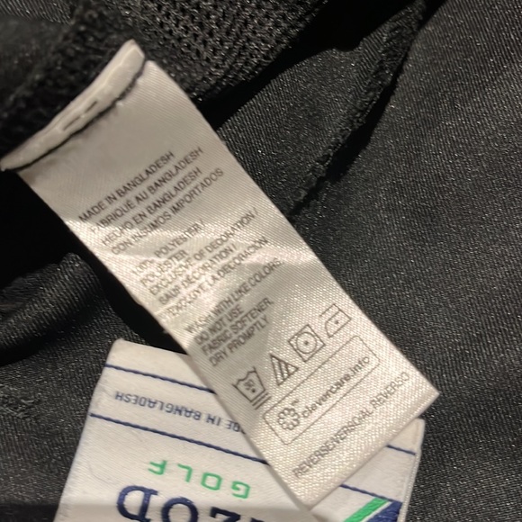 IZOD Golf black shorts - Picture 10 of 11